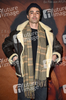 Filmpremiere 'Falling Into Place' in Berlin