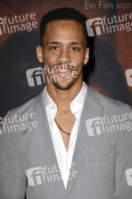 Filmpremiere 'Falling Into Place' in Berlin