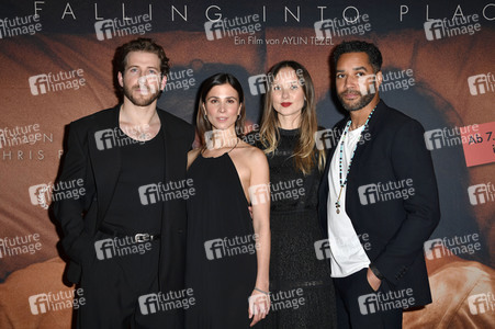 Filmpremiere 'Falling Into Place' in Berlin