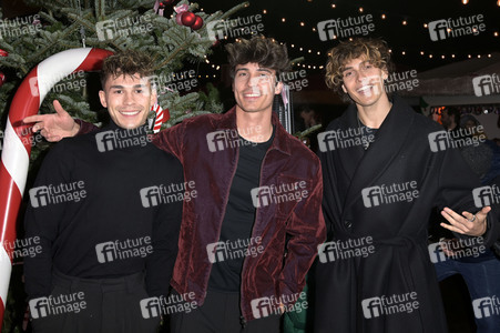 LeGer by Lena Gercke Holly Jolly Christmas Party in Berlin