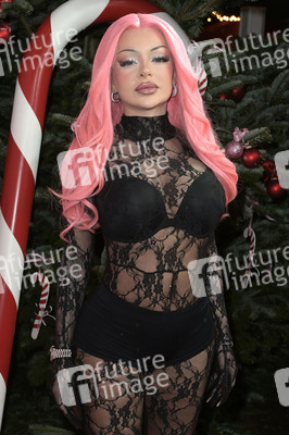 LeGer by Lena Gercke Holly Jolly Christmas Party in Berlin
