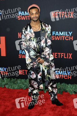 Filmpremiere 'Family Switch' in Los Angeles
