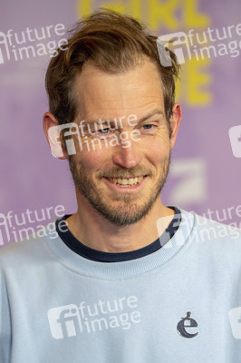 Filmpremiere 'Girl You Know It's True' in München