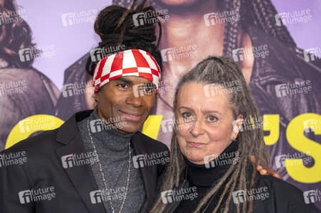 Filmpremiere 'Girl You Know It's True' in München