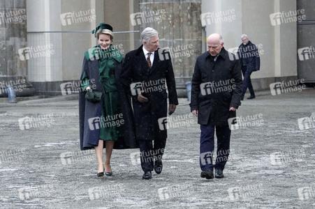 König Philippe und Königin Mathilde von Belgien am Brandenburger Tor in Berlin
