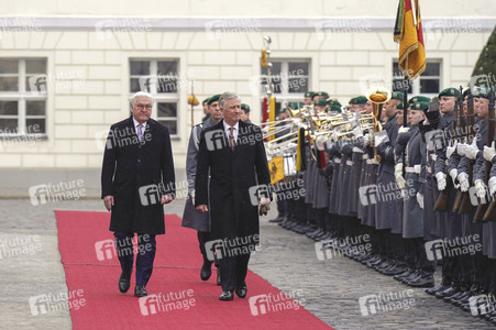 Begrüßung von König Philippe und Königin Mathilde von Belgien mit militärischen Ehren in Berlin