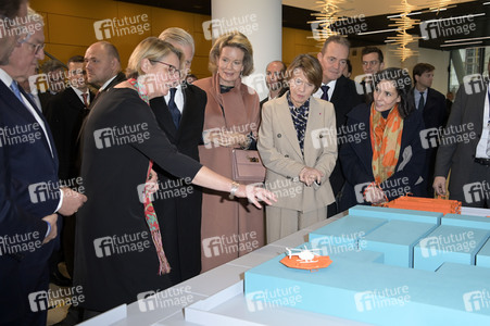 König Philippe und Königin Mathilde der Belgier beim Besuch von 50Hertz Transmission in Berlin