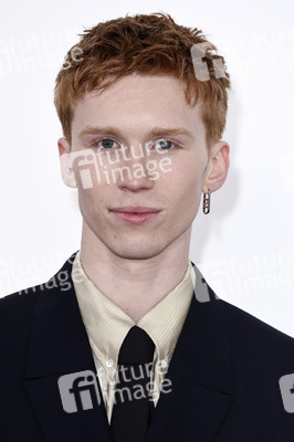 Season 6 Premiere 'The Crown' in London