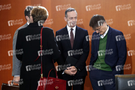 83. Sitzung des Bundeskabinetts in Berlin