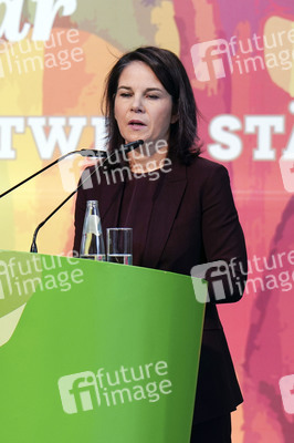 Konferenz 'Universell und unteilbar - Menschenrechte weltweit stärken: 75 Jahre Allgemeine Erklärung der Menschenrechte' in Berlin