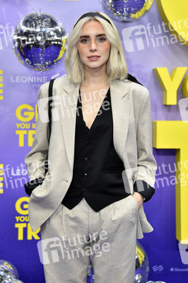 Filmpremiere 'Girl You Know It's True' in Berlin