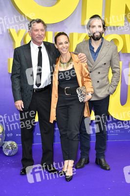 Filmpremiere 'Girl You Know It's True' in Berlin