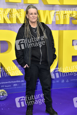Filmpremiere 'Girl You Know It's True' in Berlin