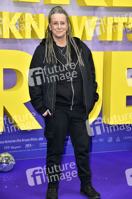 Filmpremiere 'Girl You Know It's True' in Berlin