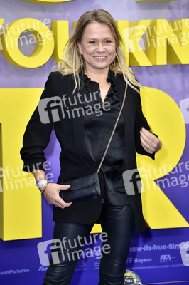 Filmpremiere 'Girl You Know It's True' in Berlin