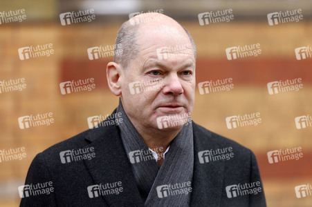 Olaf Scholz beim Besuch des Deutschen Geoforschungszentrums und des Potsdam-Instituts für Klimafolgenforschung in Potsdam