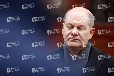 Olaf Scholz beim Besuch des Deutschen Geoforschungszentrums und des Potsdam-Instituts für Klimafolgenforschung in Potsdam