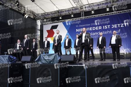 Solidaritätskundgebung 'Nie Wieder Ist Jetzt! - Deutschland steht auf' in Berlin