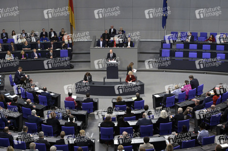 143. Sitzung des Deutschen Bundestages in Berlin