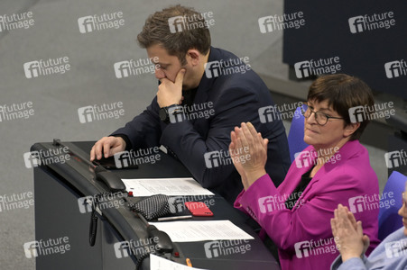 143. Sitzung des Deutschen Bundestages in Berlin