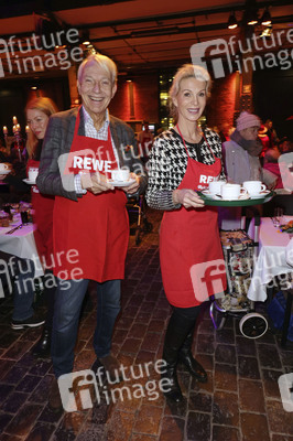 Charity-Weihnachtsfeier für Obdachlose in Hamburg