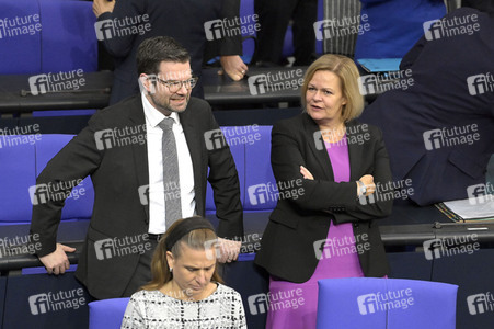 143. Sitzung des Deutschen Bundestages in Berlin
