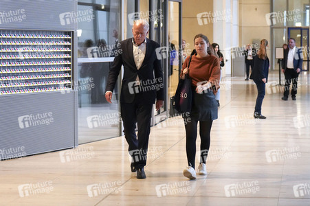 145. Sitzung des Deutschen Bundestages in Berlin