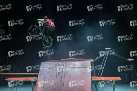 Weihnachstshow von Circus FlicFlac in Erfurt