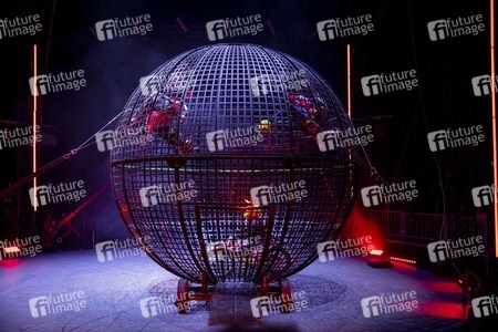Weihnachstshow von Circus FlicFlac in Erfurt