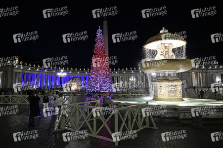 Weihnachten auf dem Petersplatz in Rom