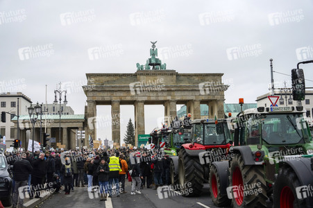 Bauerndemo für Agrardiesel in Berlin