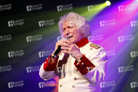 Konzert 'Weihnachten mit unseren Stars 2023' in Löbau