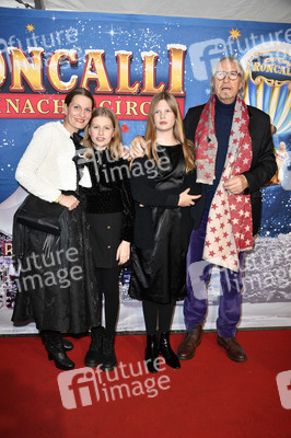 Premiere '19. Original Roncalli Weihnachtscircus' in Berlin