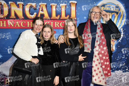 Premiere '19. Original Roncalli Weihnachtscircus' in Berlin