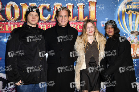 Premiere '19. Original Roncalli Weihnachtscircus' in Berlin