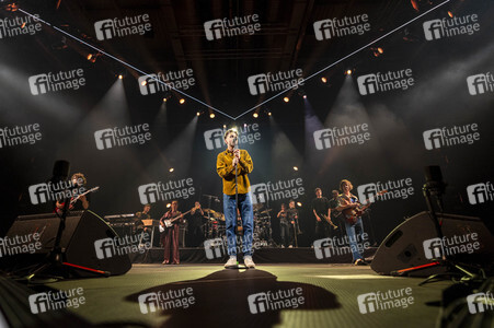 Weihnachtsshow von Clueso in Erfurt