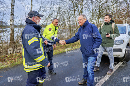 Stephan Weil besucht Hochwassergebiet in der Region Heidekreis