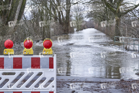 Stephan Weil besucht Hochwasser-Einsatzkräfte in der Region Hannover