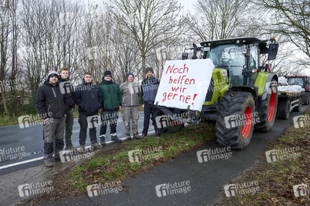 Stephan Weil besucht Hochwasser-Einsatzkräfte in der Region Hannover