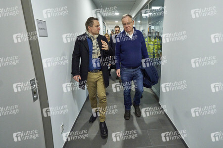 Stephan Weil besucht Hochwasser-Einsatzkräfte in der Region Hannover
