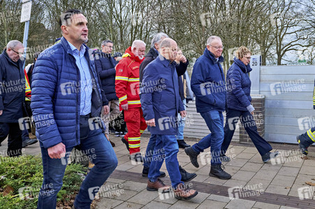 Olaf Scholz besucht das Hochwassergebiet in Verden