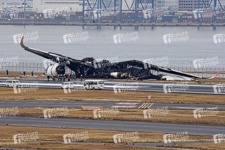 Flugzeugkollision in Tokio