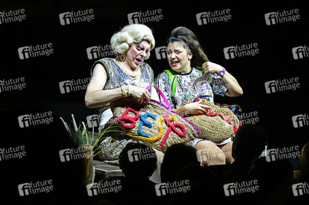 Theateraufführung 'Alter Schwede!' in Dresden