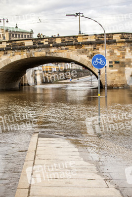 Elbe-Hochwasser in Dresden