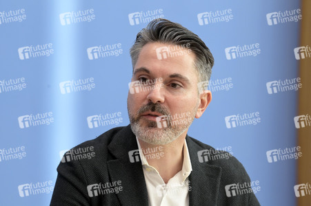 Bundespressekonferenz zur Gründung der Partei Bündnis Sahra Wagenknecht in Berlin