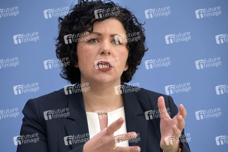 Bundespressekonferenz zur Gründung der Partei Bündnis Sahra Wagenknecht in Berlin
