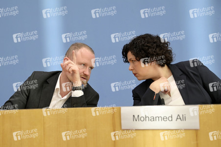 Bundespressekonferenz zur Gründung der Partei Bündnis Sahra Wagenknecht in Berlin