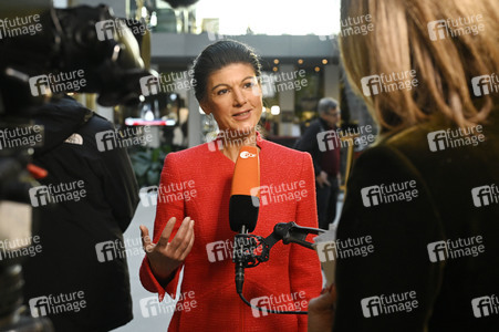 Bundespressekonferenz zur Gründung der Partei Bündnis Sahra Wagenknecht in Berlin