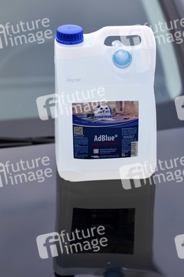 Symbolfoto AdBlue