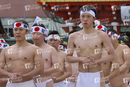 Kanchu Misogi Zeremonie in Tokio